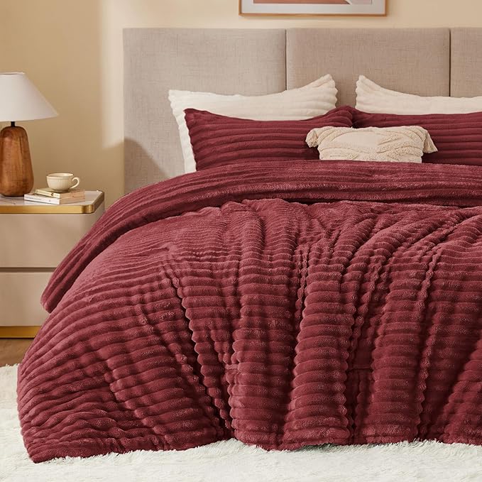 BEDELITE Fleece Queen Comforter Set -Super Soft & Warm Fluffy Burgundy Bedding by BEDELITE
