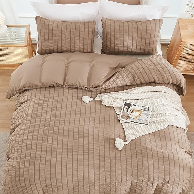 AveLom Seersucker Duvet Cover Set Queen Size, 3 Pieces, Taupe Ultra Soft Washed - Image 7