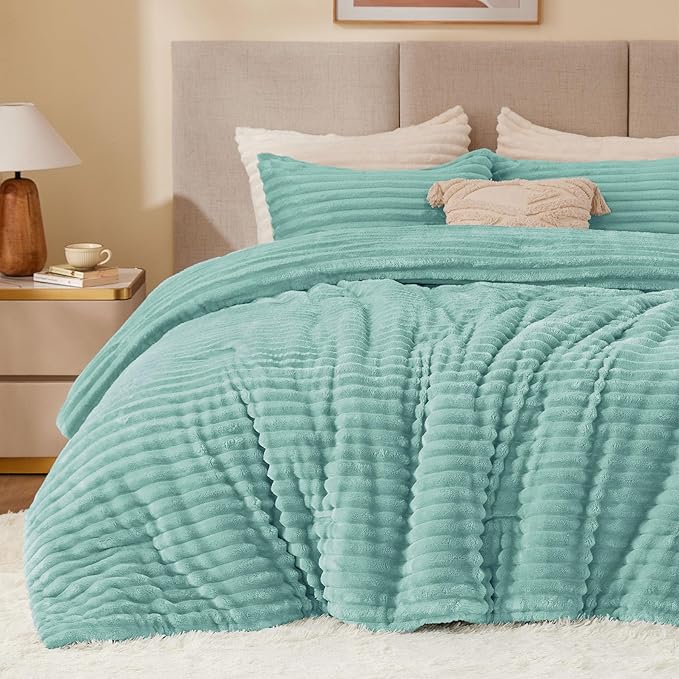 BEDELITE Fleece Twin Comforter Set -Super Soft & Warm Fluffy Haze Blue Bedding by BEDELITE