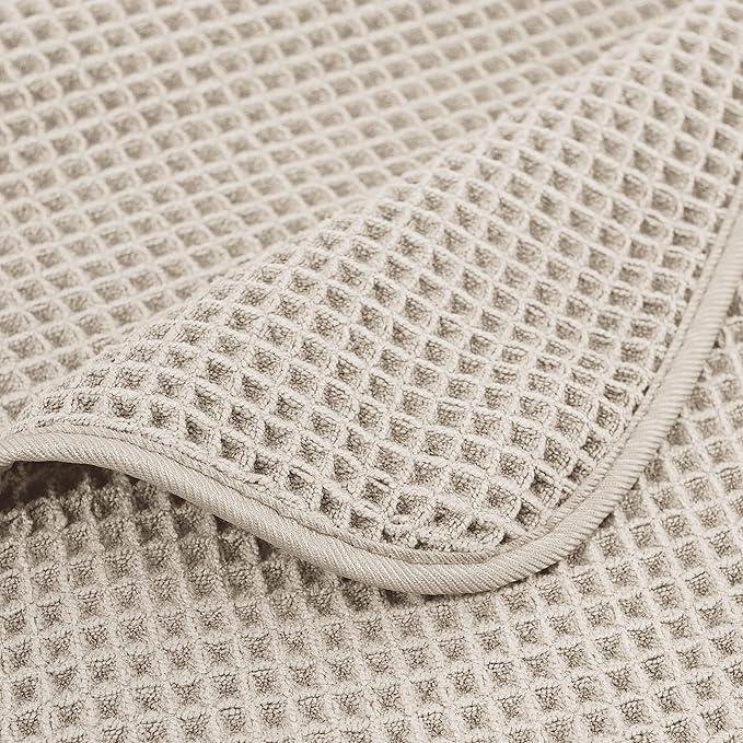 POLYTE 430 GSM Microfiber Oversize Quick Dry Lint Free Bath Towel, 60 x 30 in - Image 7