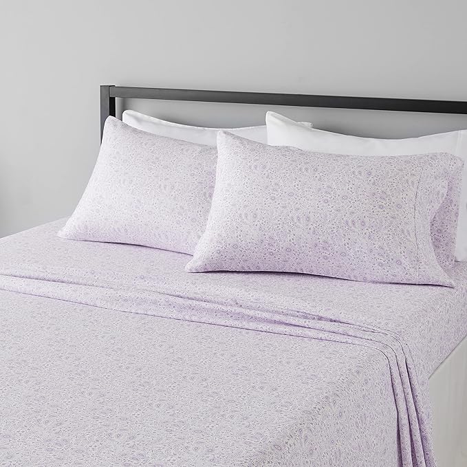 Amazon Basics Lightweight Super Soft Easy Care Microfiber 4-Piece Bed Sheet Set by AmazonBasics